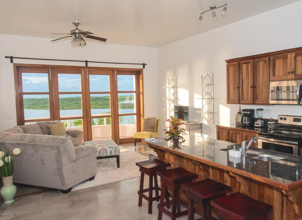 Brahma Blue Resort Сан Педро Екстериор снимка