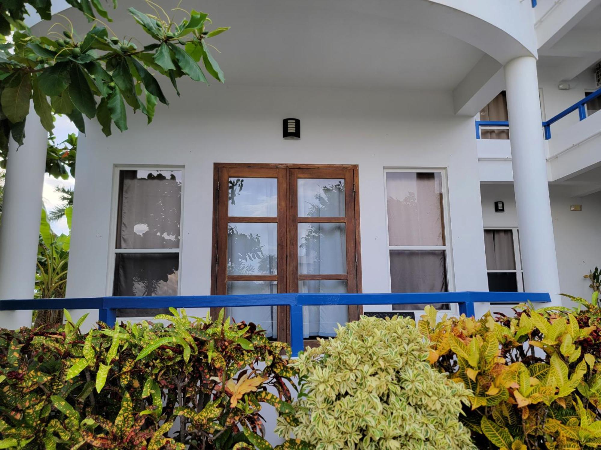 Brahma Blue Resort Сан Педро Екстериор снимка